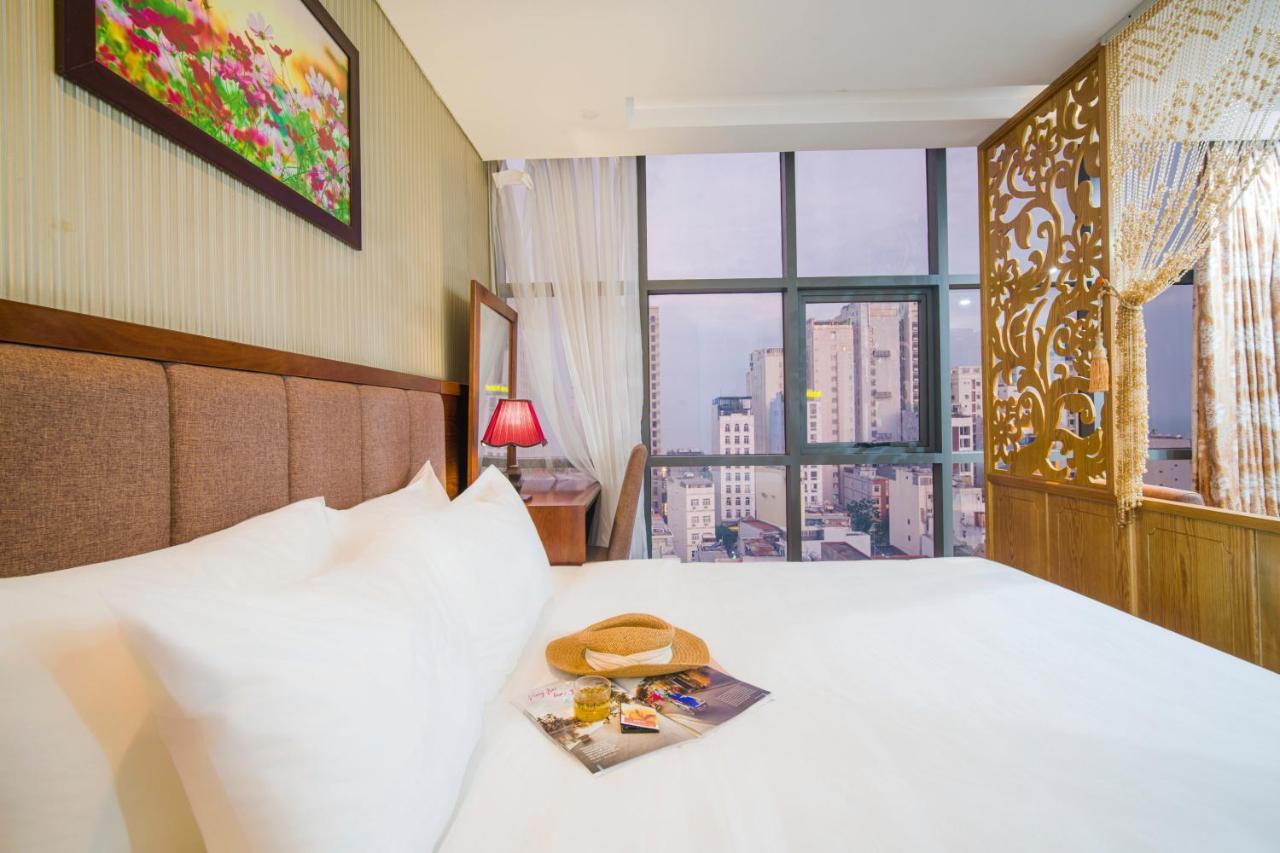 Crystal Boutique Hotel By Thg Da Nang Esterno foto